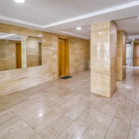 Mabi, 30' Bcn Next
