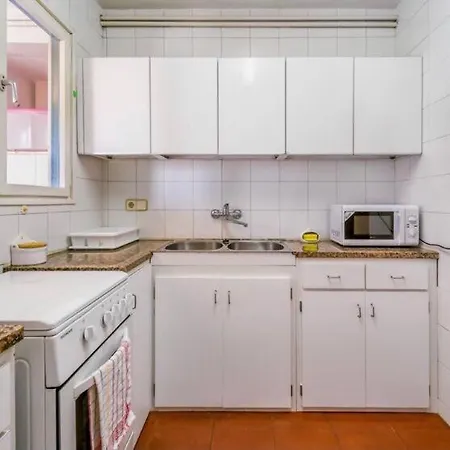 Mabi, 30' Bcn Next Apartment