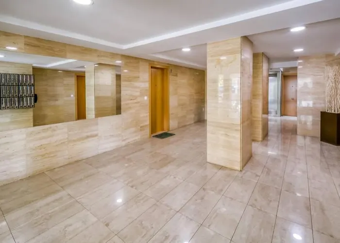 Mabi, 30' Bcn Next